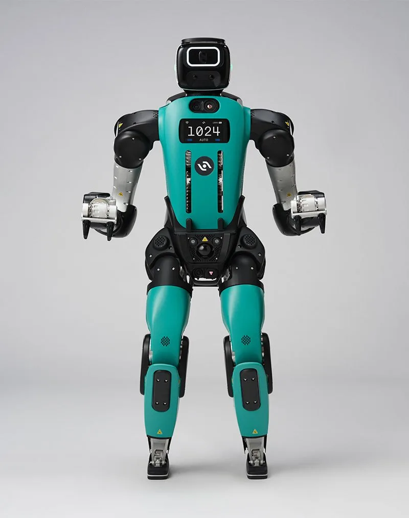 Гуманоидный робот Agility Robotics Digit 5 в профиль
